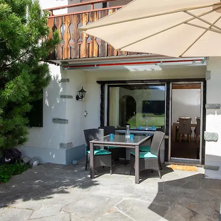 By Lift With A Terrace * Valbella